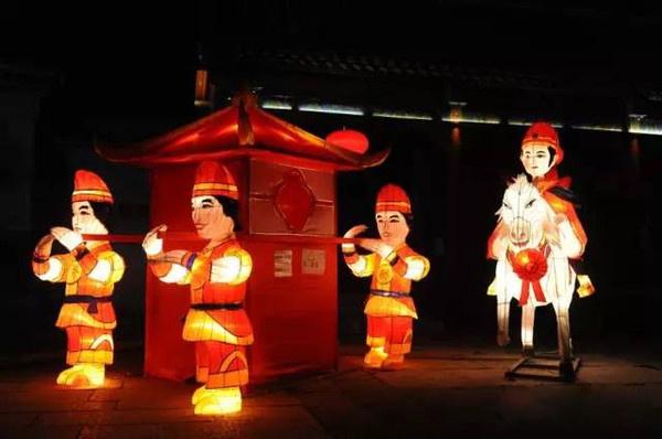 每年农历的正月十五日，就是中国的传统节日--元宵节。爸爸看我